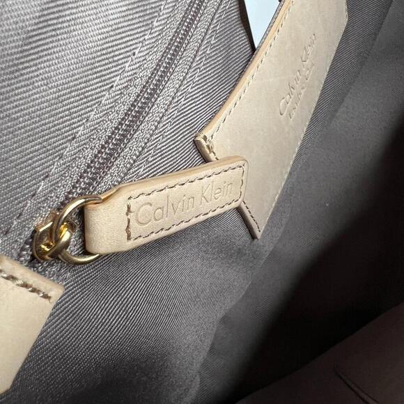 Calvin Klein Beige Leather Satchel Tote Bag Gold Hardware Structured Large Purse - Picture 4 of 15